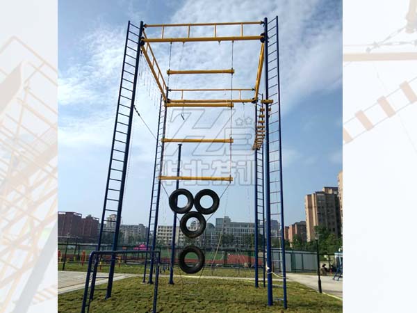 參加高空拓展訓(xùn)練和地面拓展訓(xùn)練都要注意哪些事項(xiàng)呢? 參加高空拓展訓(xùn)練和地面拓展訓(xùn)練都要注意哪些事項(xiàng)呢?